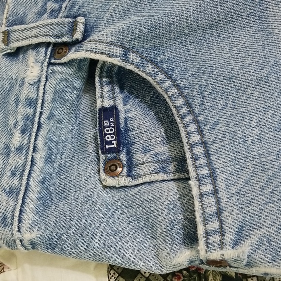 Distressed 5-pockets jeans - Picture 4 of 6